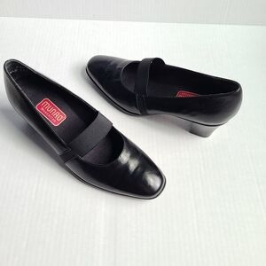 MUNRO american black Elastic leather pumps heels